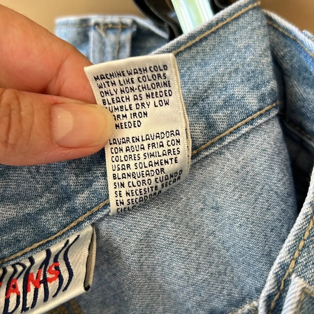 bill blass Light Blue Cropped Jeans - Picture 9 of 10